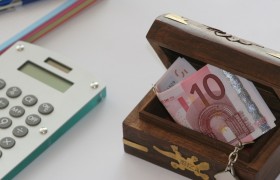 适合批发零售的进销存软件有哪些？如何选择？